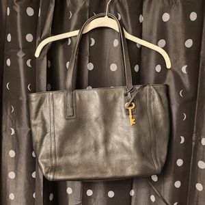 Fossil purse